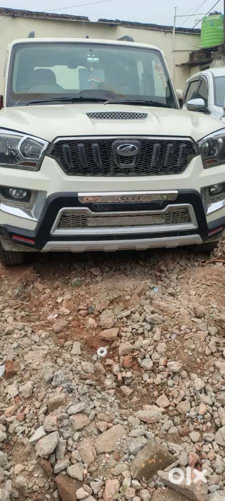 Mahindra Scorpio 2015 Diesel 75000 Km Driven