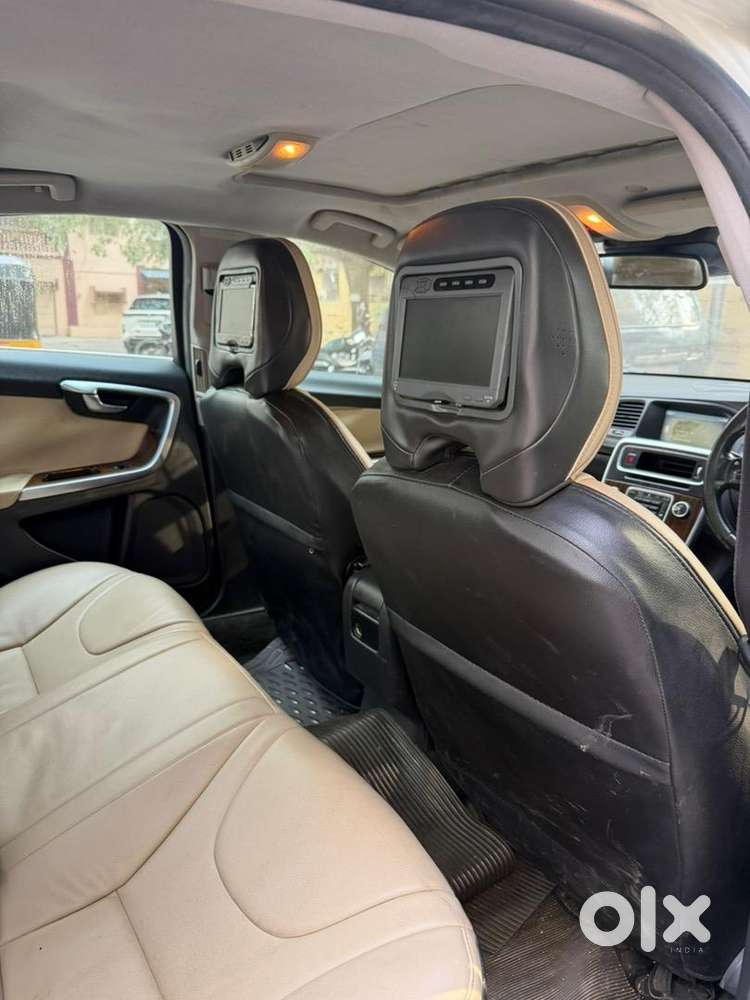 Volvo Diesel Car 2011 S60 D5