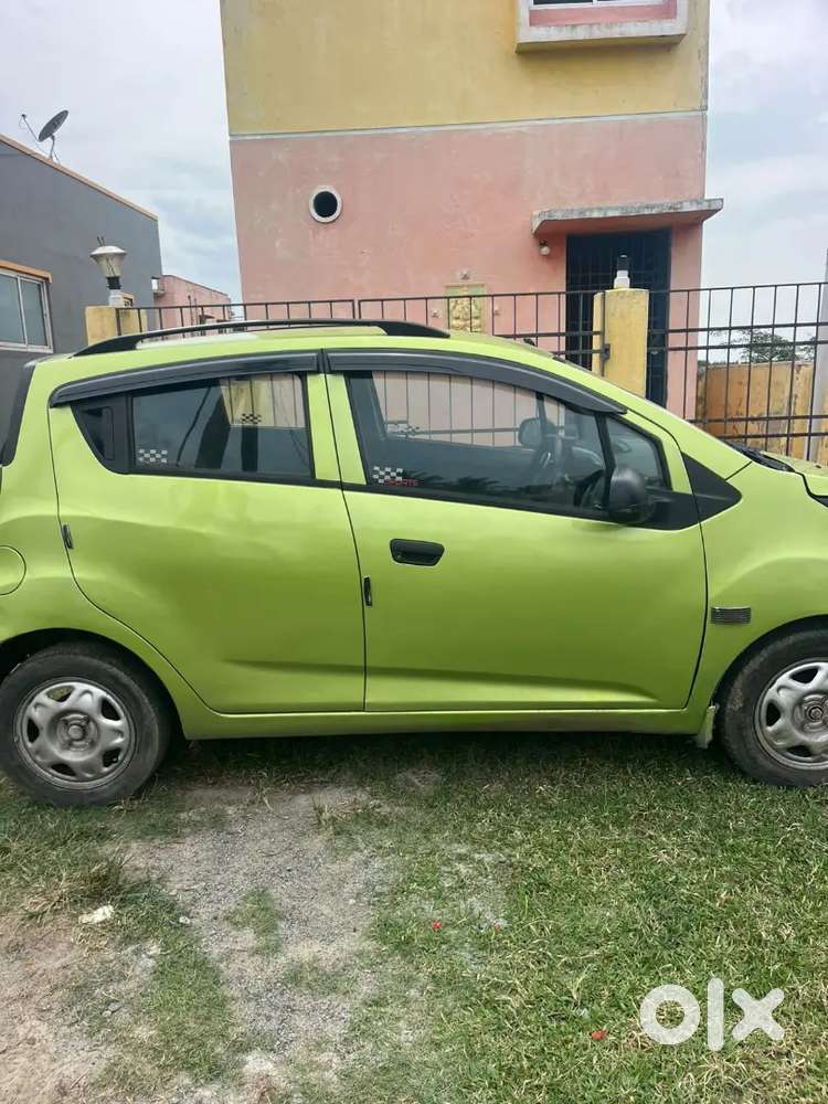 Chevrolet Beat Petrol 2011