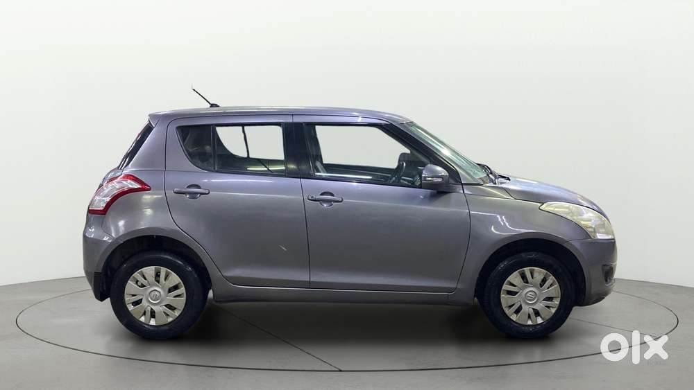 Maruti Suzuki Swift Vxi, 2014, Petrol