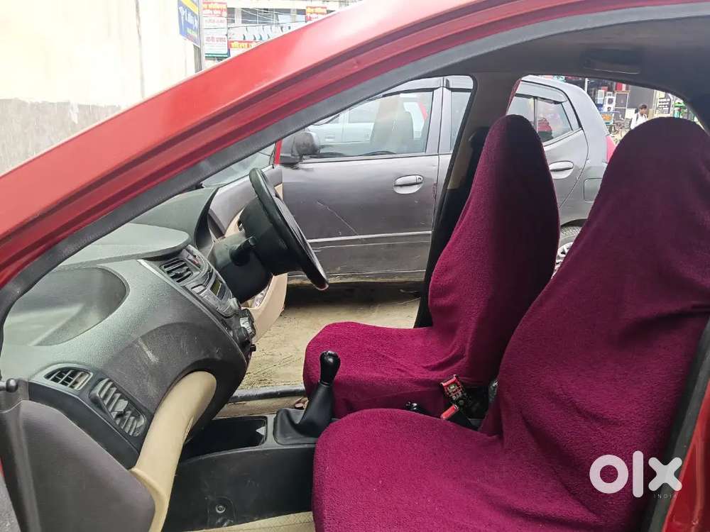 Hyundai Eon 2014 Petrol Manual 1st Owner Gadi