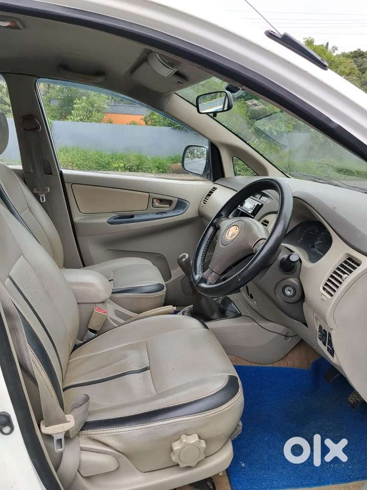 Toyota Innova 2.5 G (diesel) 7 Seater, 2009, Diesel