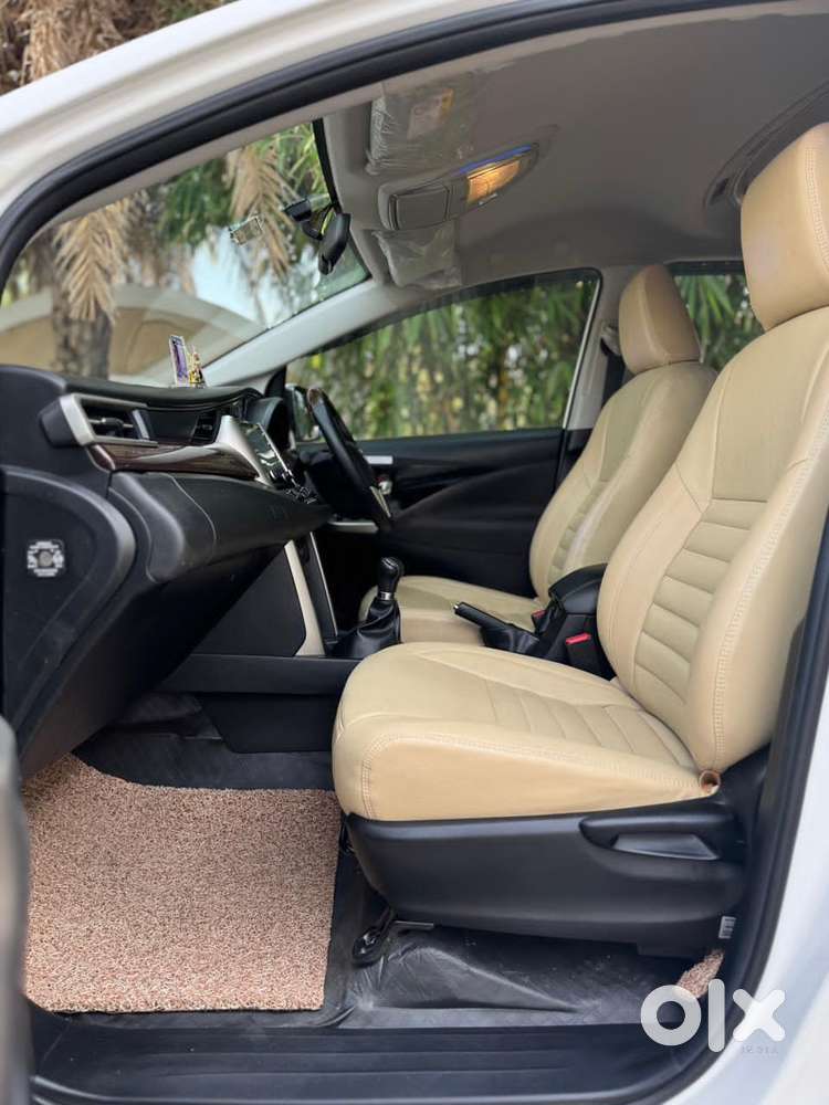 Toyota Innova Crysta, 2023, Diesel