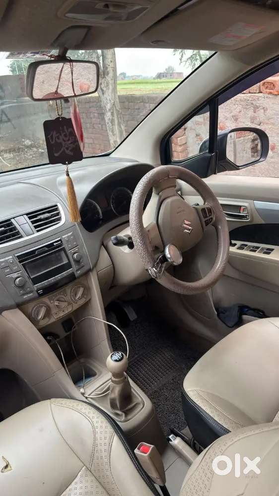 Maruti Suzuki Ertiga 2016 Cng & Hybrids 100000 Km Driven