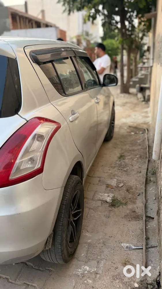 Maruti Suzuki Swift Vxi 2013 Model