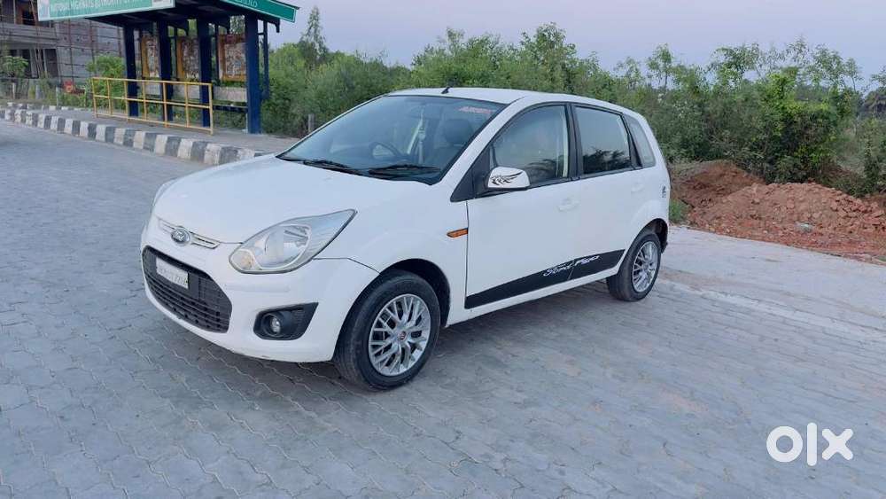 Ford Figo 1.5d Titanium Plus Mt, 2013, Diesel