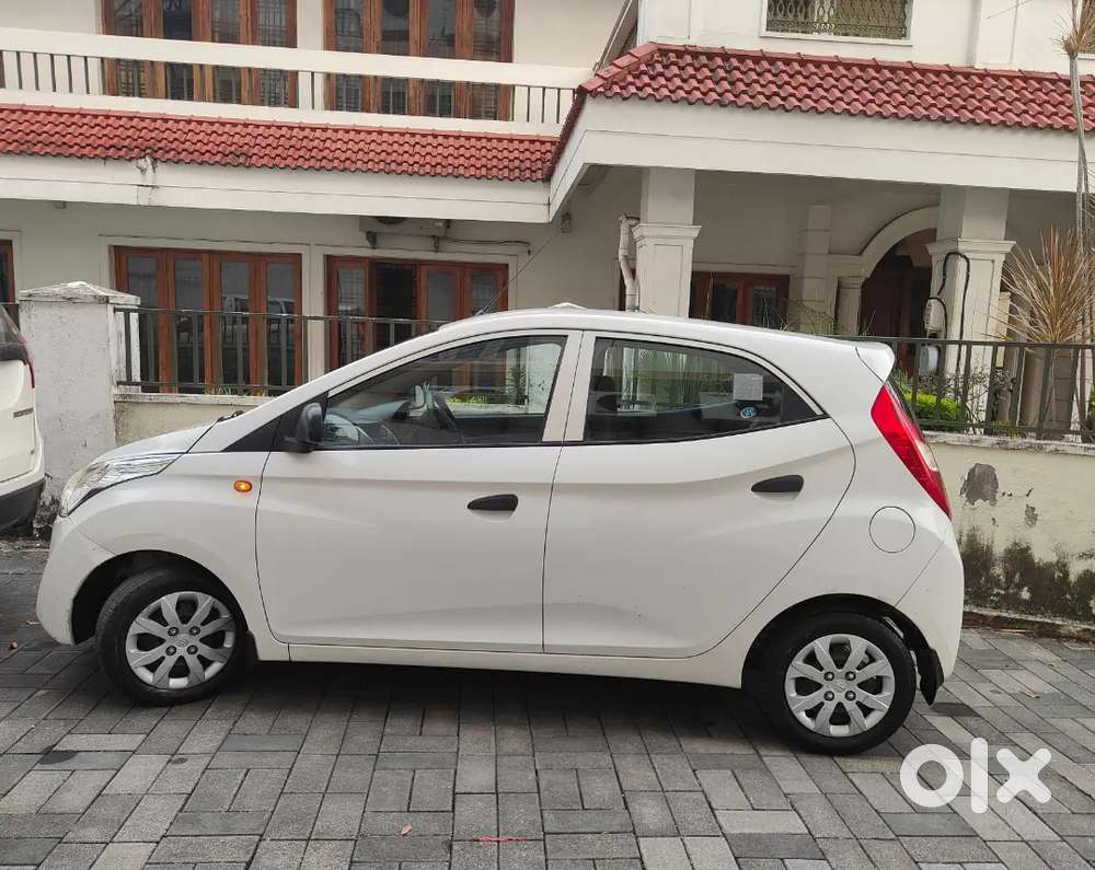 Well Maintained Hyundai Eon Magna 2016 For Sale