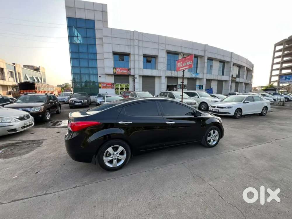 Hyundai Elantra Crdi 2014