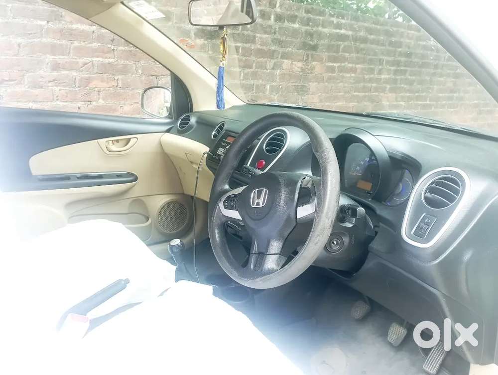 Honda Mobilio 2015 Diesel 125000 Km Driven