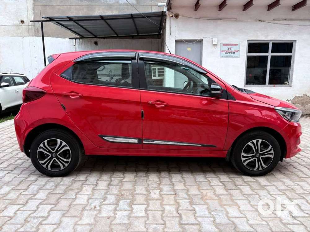 Tata Tiago 1.2 Revotron Xt Cng, 2023, Petrol
