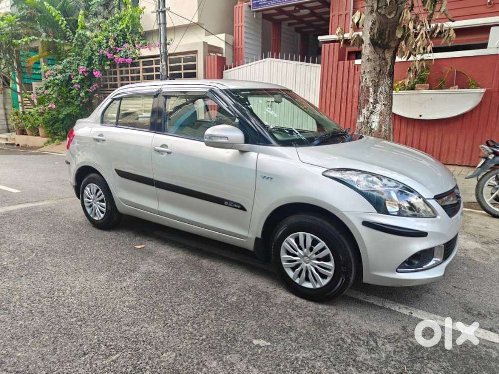 Maruti Suzuki Swift Dzire 1.2 Vxi Bsiv, 2015, Petrol