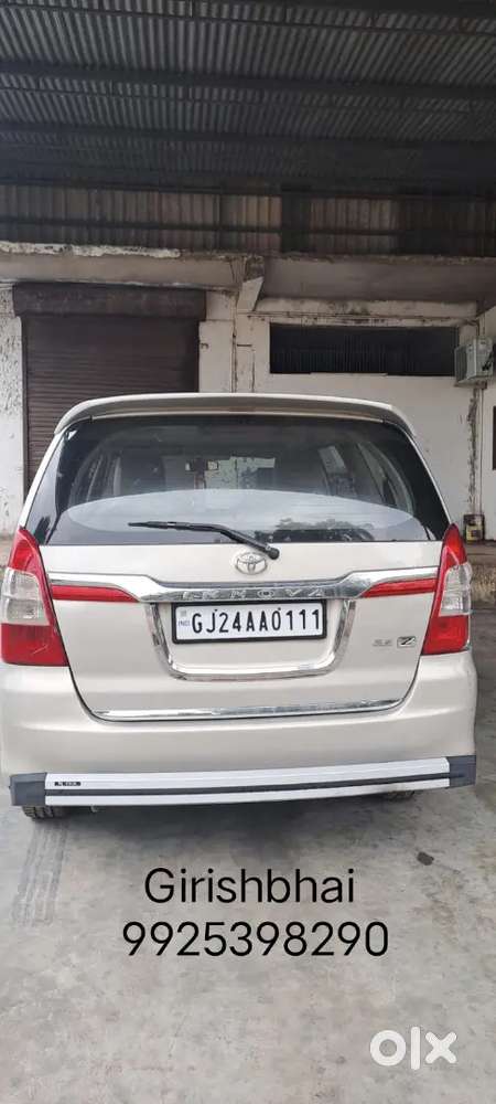 Toyota Innova 2.5 Z 2015