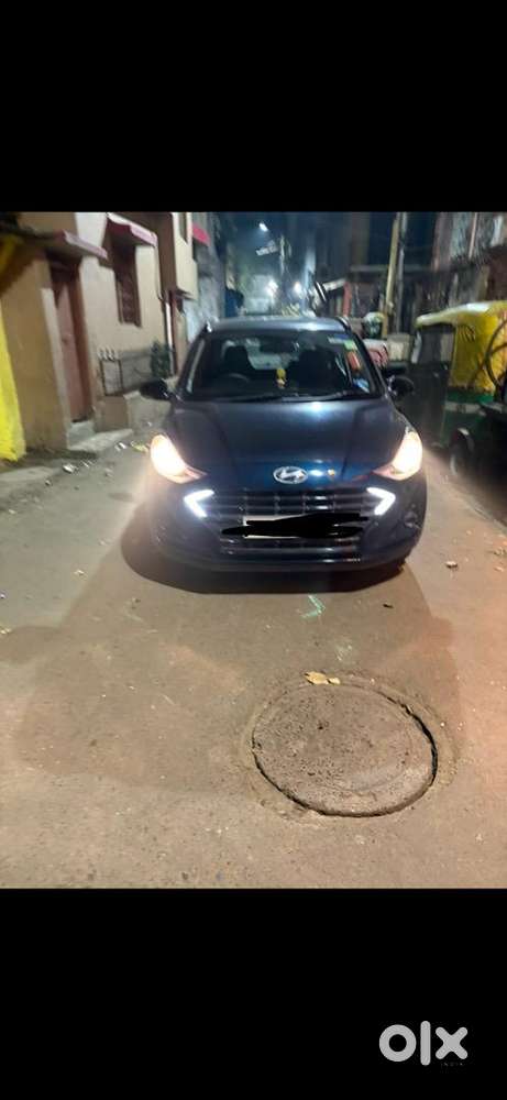 Hyundai Petrol Manual 2022