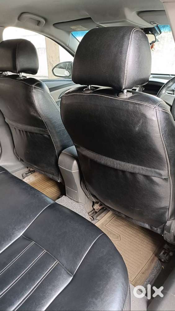 Chevrolet Cruze Ltz 2010 Mt Showroom Condition