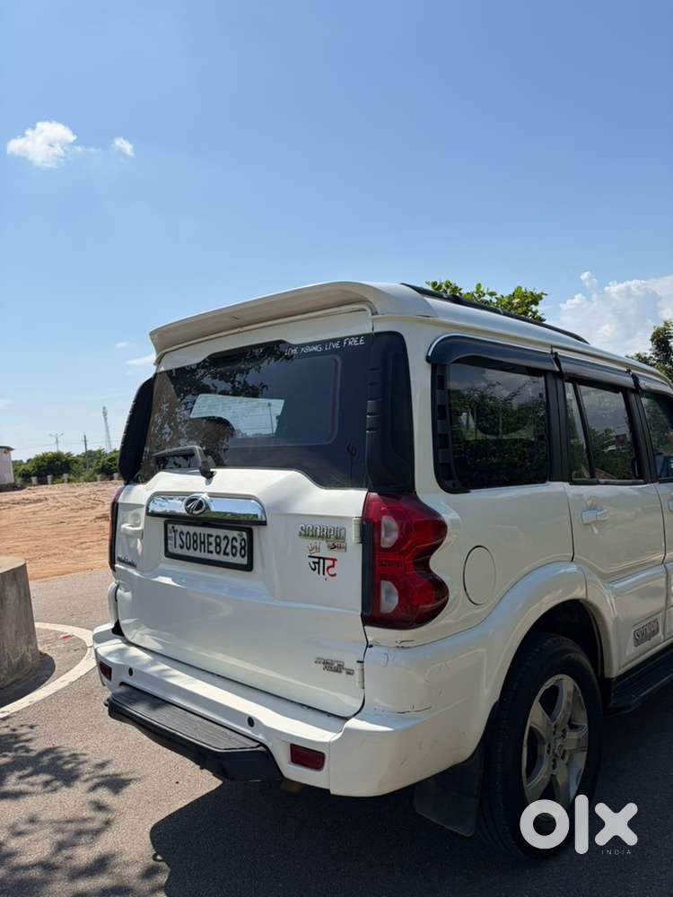 Mahindra Scorpio 2020 Diesel Manual