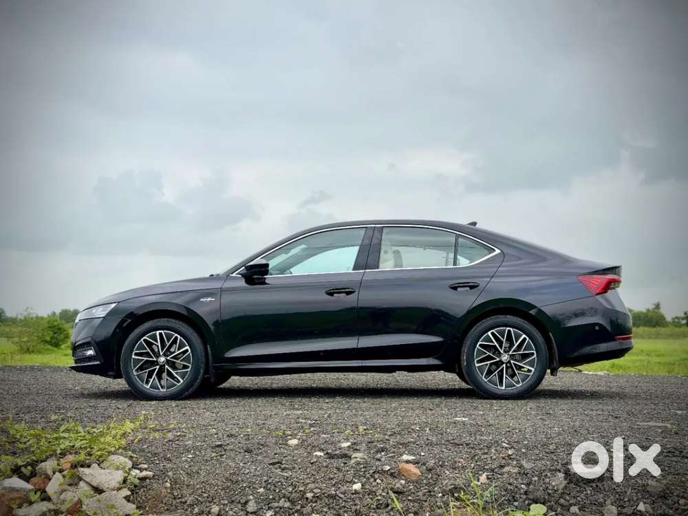 Skoda Octavia 2.0 L K Tsi At, 2022, Petrol