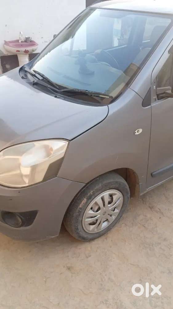 Maruti Suzuki Wagon R Lxi 2012