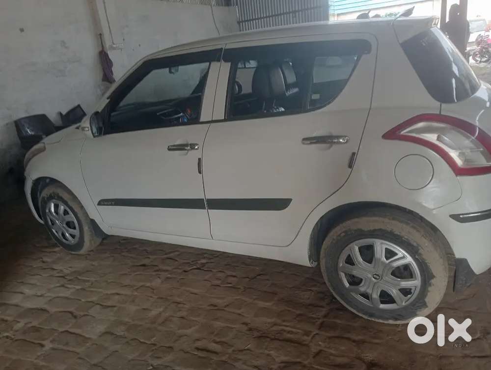 Swift Maruti Suzuki 2013 Year