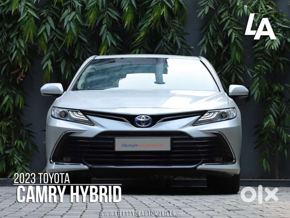 Toyota Camry Hybrid, 2023, Petrol