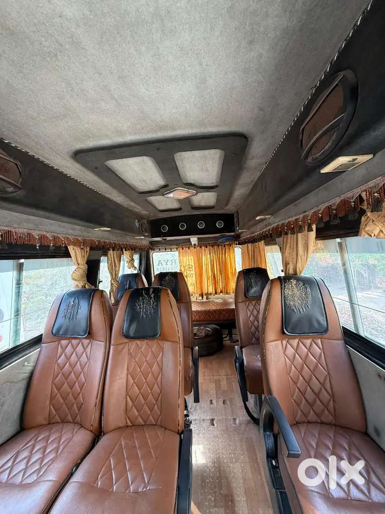 Force Motor 12 Seater Ac Good Condition