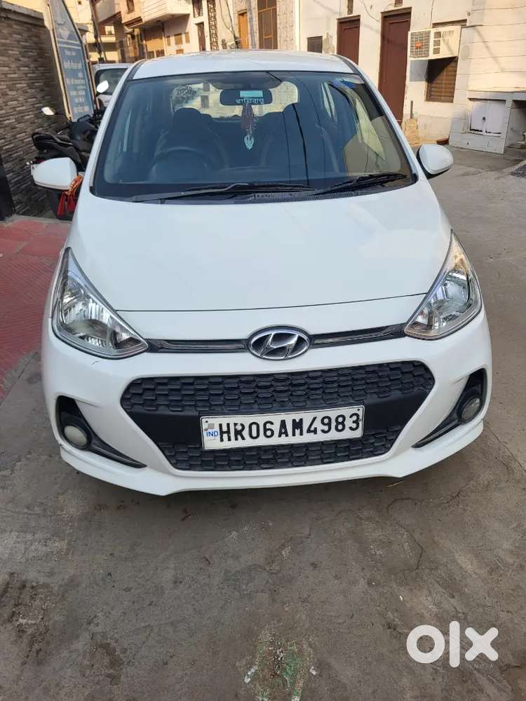 Hyundai Grand I10 Sportz 2017 Petrol Brand New Car