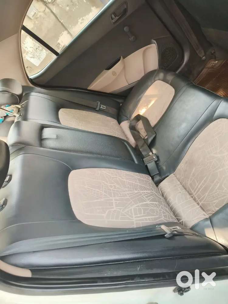 Hyundai Xcent 2016 Base_cng