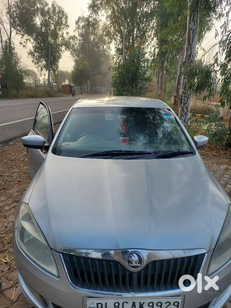 Skoda Gadi Hai Jo Single Hand Chali Hai Untouch Company Recording Hai