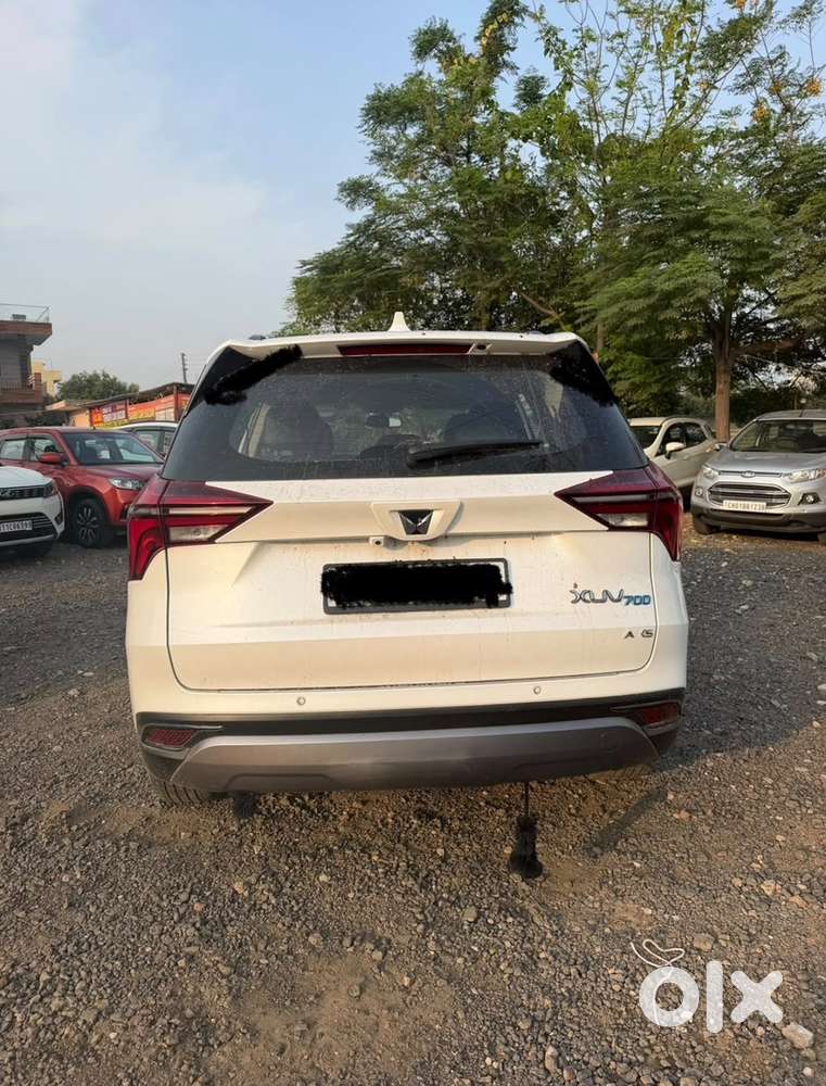 Mahindra Xuv700 Petrol 2024