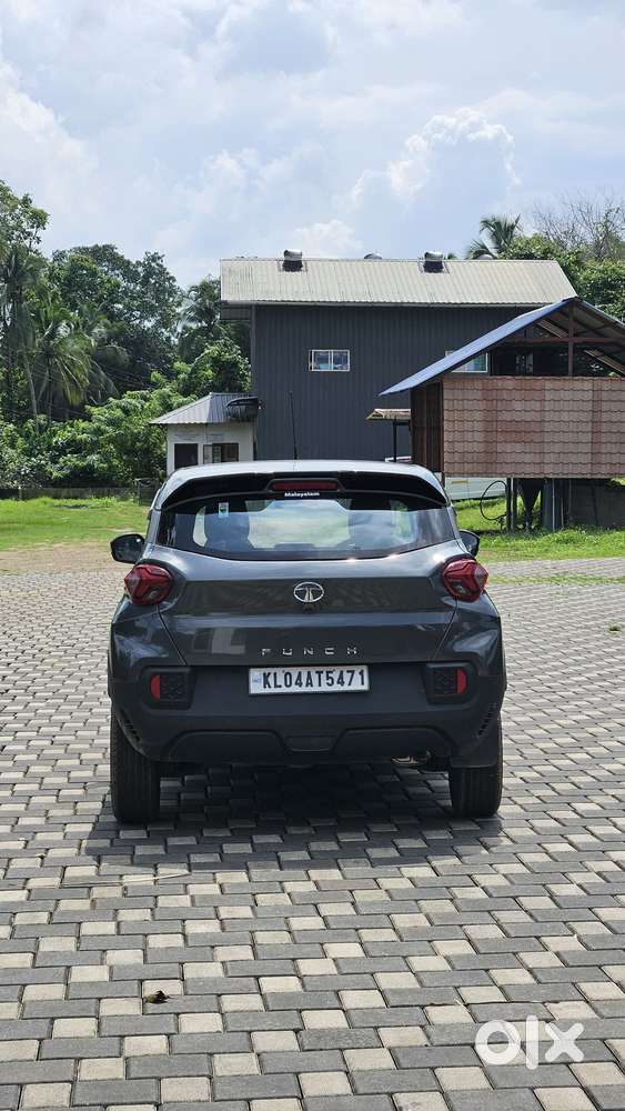 Tata Punch 1.2 Revotron Accomplished Camo Amt, 2023, Petrol