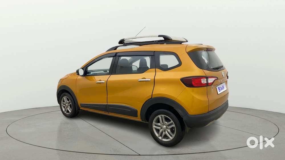 Renault Triber Rxz Easy-r Amt, 2023, Petrol