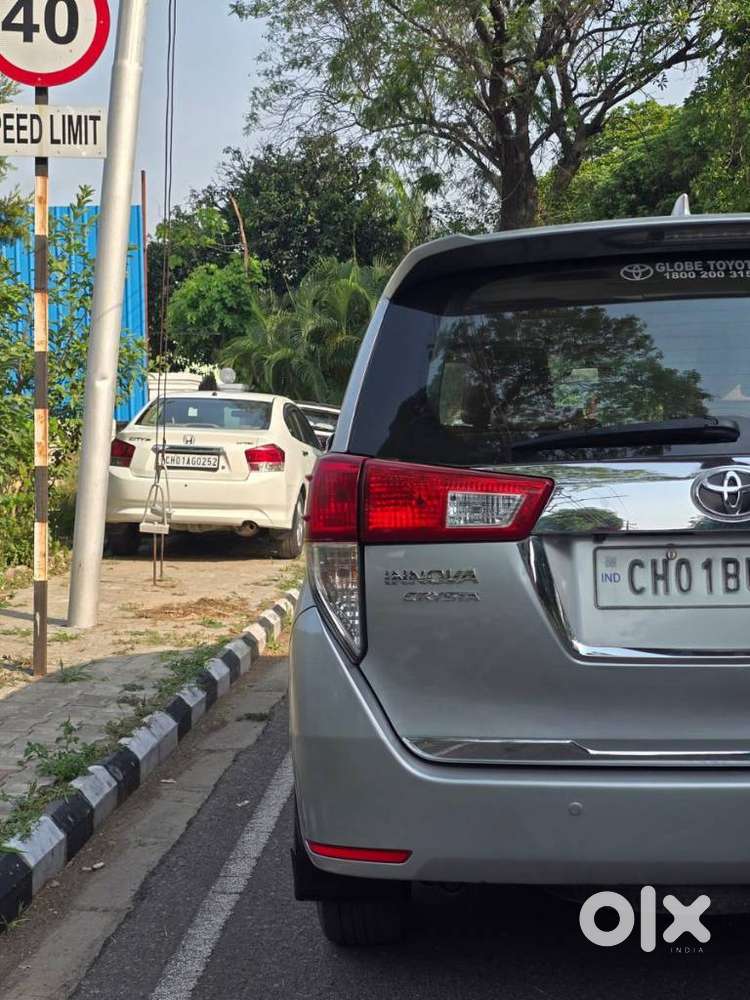 Toyota Innova Crysta 2.8z Automatic, 2018, Diesel