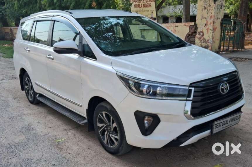 Toyota Innova Crysta 2.4 V, 2022, Diesel