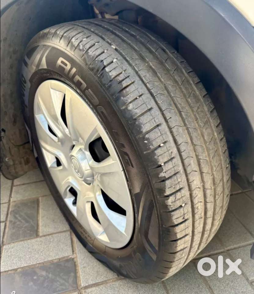 Skoda Kushaq Active 1.0 Tsi Mt, 2021, Petrol