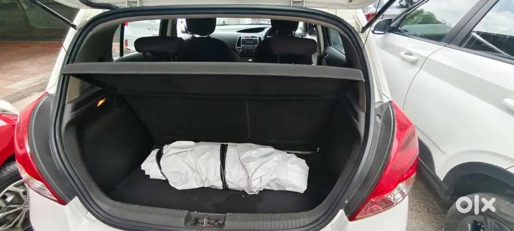 Hyundai I20 2012 Petrol Well Maintained