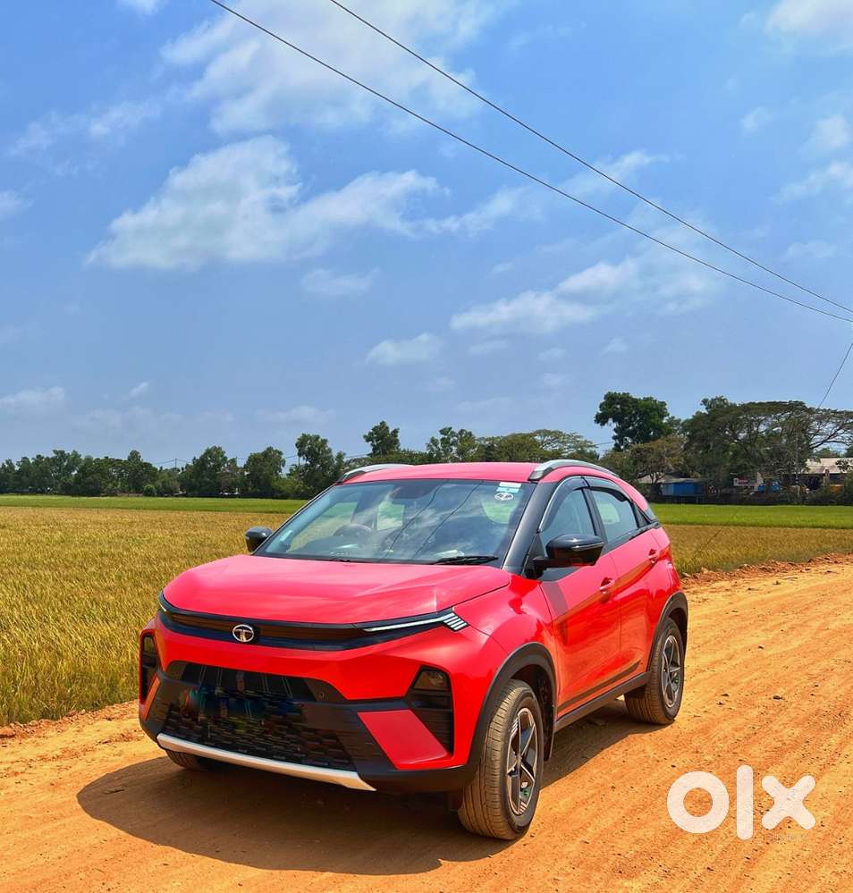 Tata Nexon Petrol Mt