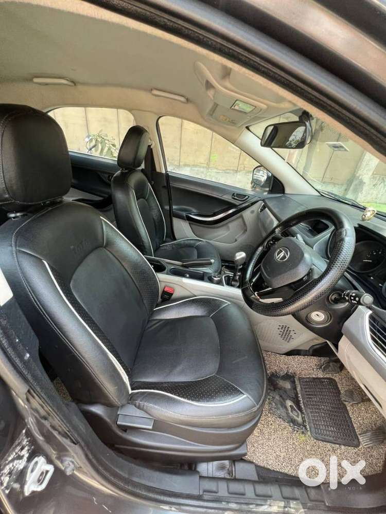 Tata Nexon 1.2 Revotron Xt, 2019, Petrol