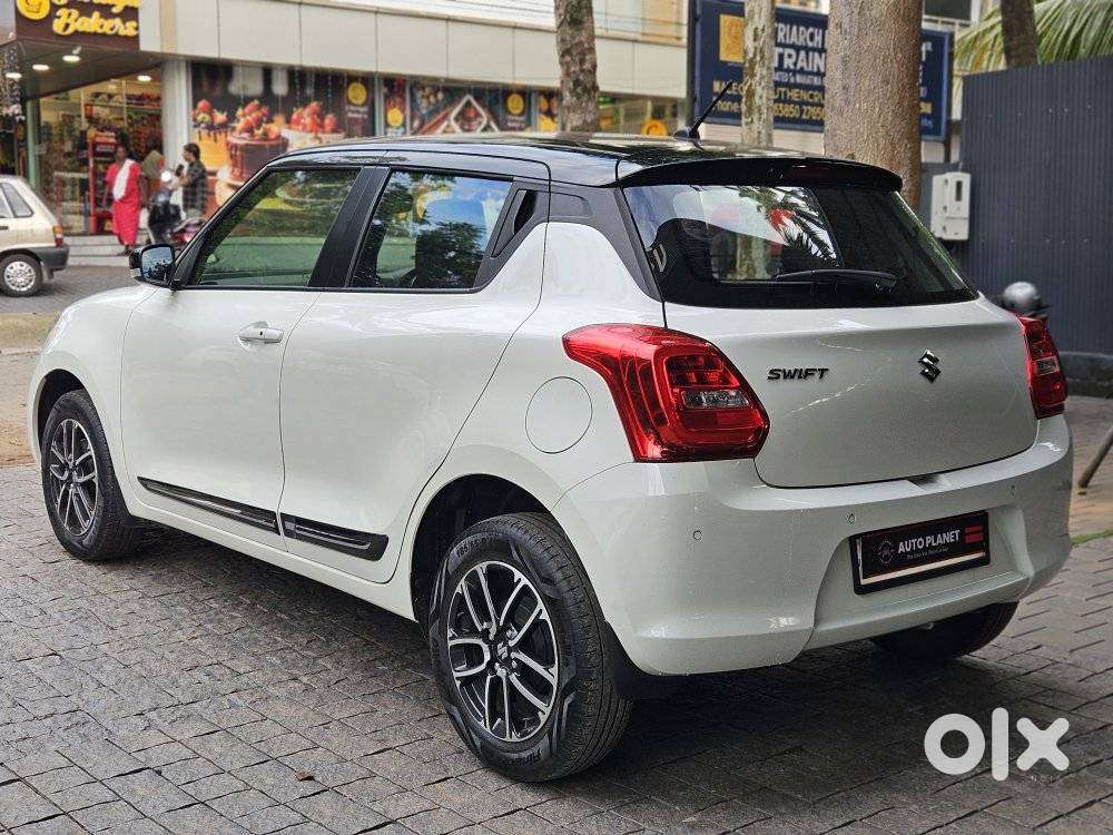 Maruti Suzuki Swift Zxi Plus Amt Dual Tone, 2022, Petrol