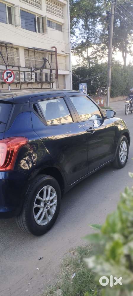 Maruti Suzuki Swift Amt Vvt Zxi, 2018, Petrol