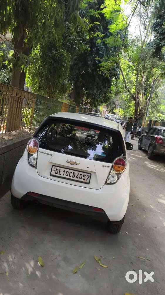 Chevrolet Beat Lt Petrol 2012