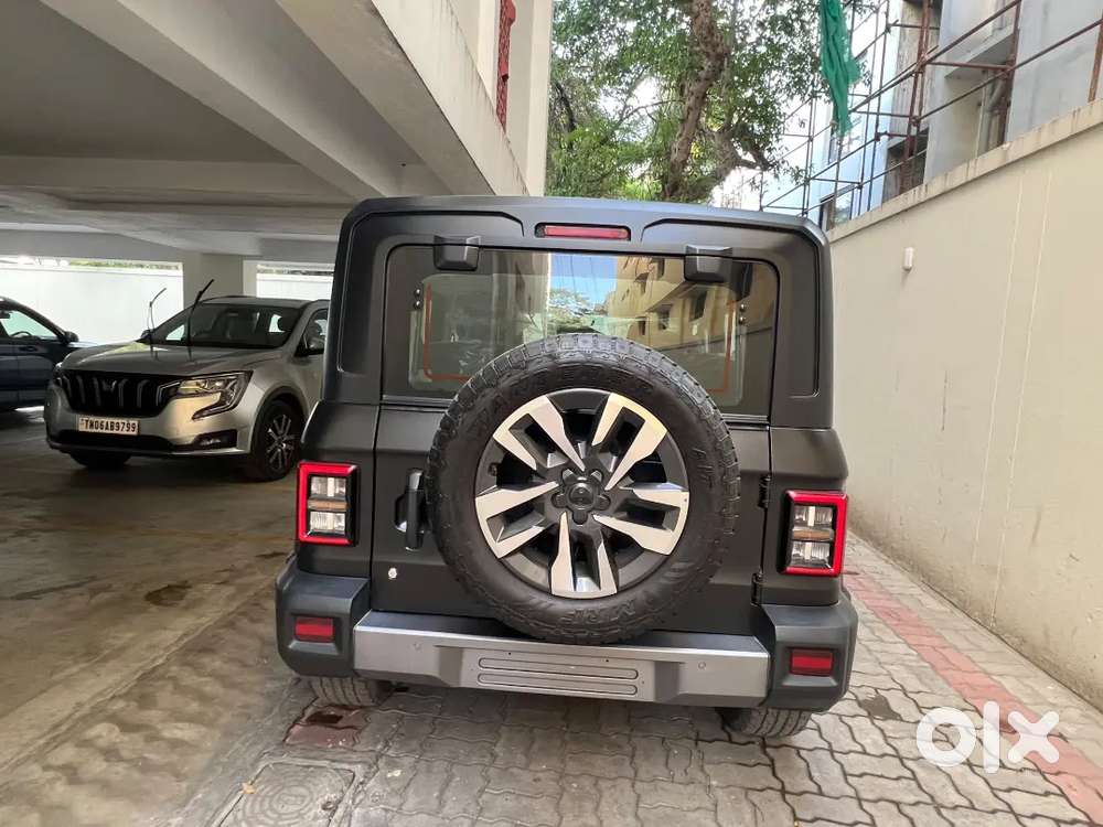Mahindra Thar Roxx  Ax7l Top End 2025 Diesel