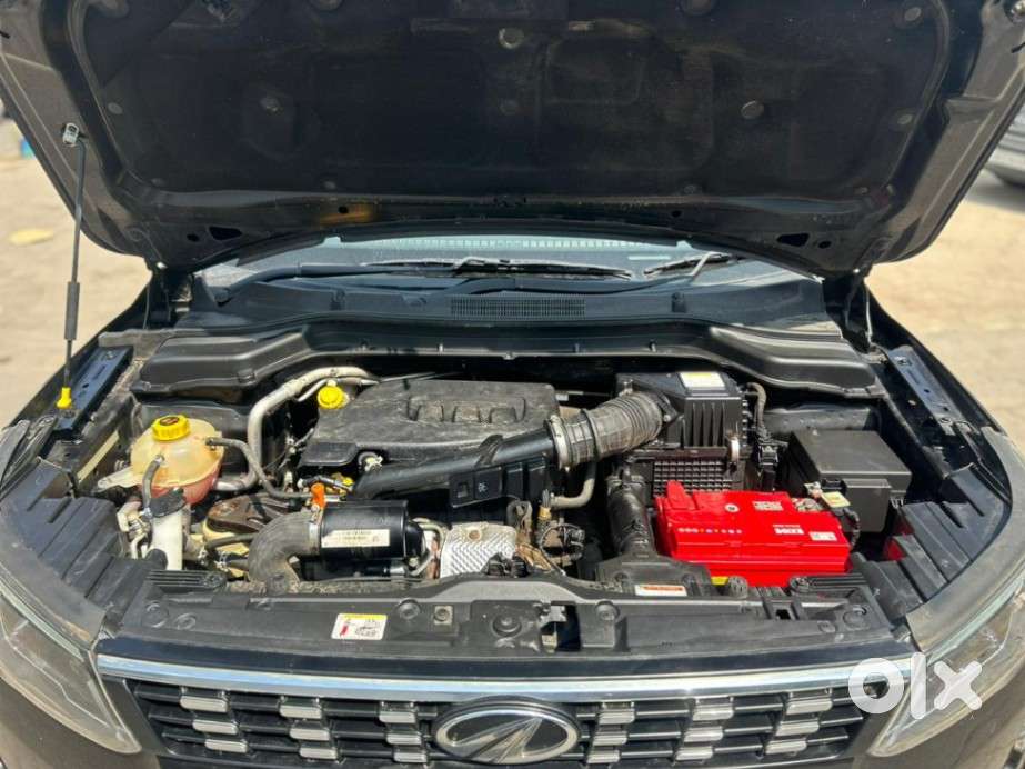 Mahindra Xuv300 W8, 2021, Petrol