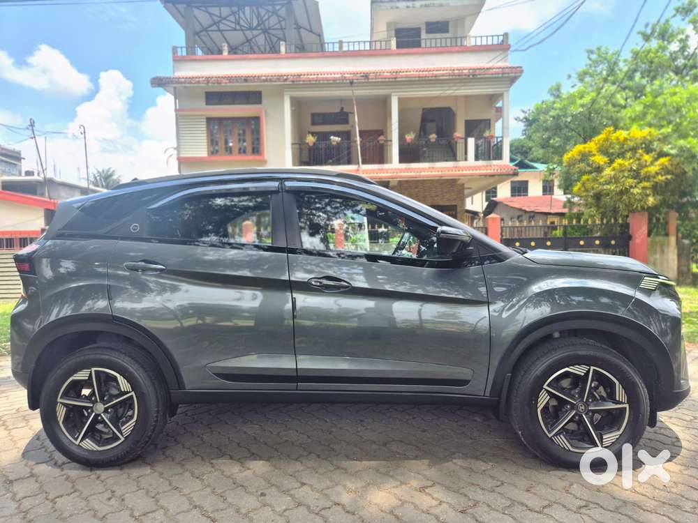 Tata Nexon, 2024, Petrol