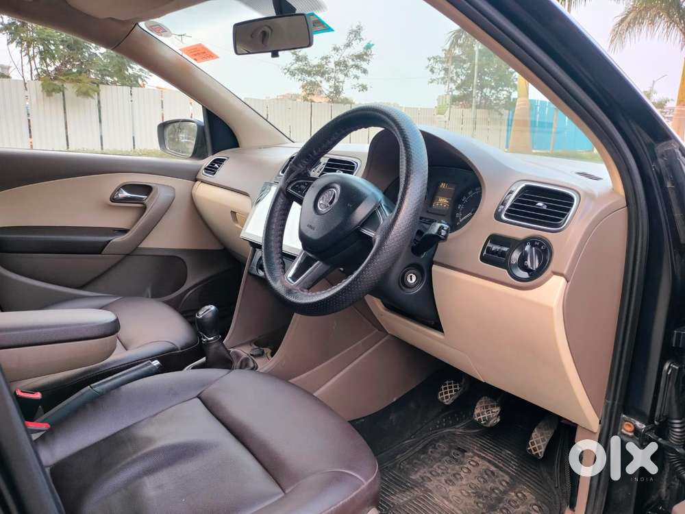 Skoda Rapid Ambition 1.6 Tdi Cr Manual Plus, 2015, Diesel