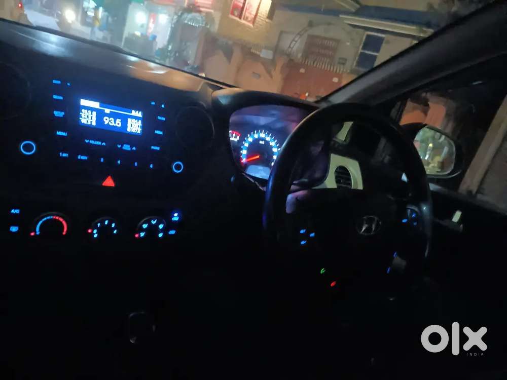 Hyundai Xcent 2016 Petrol Well Maintained