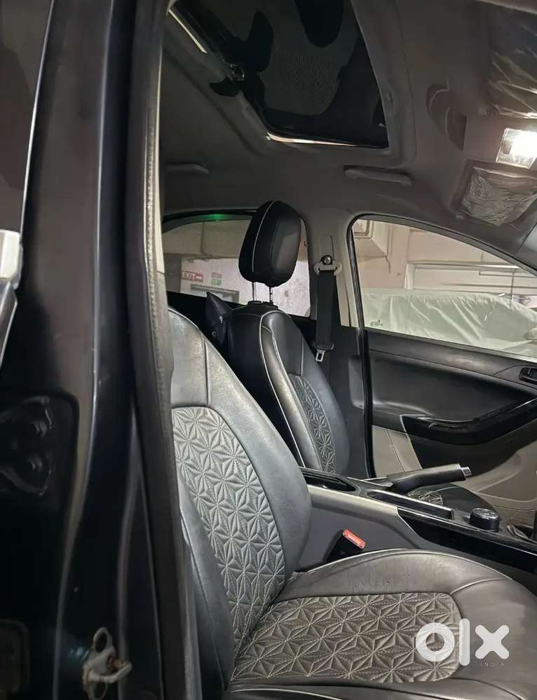 Tata Nexon 2019 Petrol 90000 Km Driven