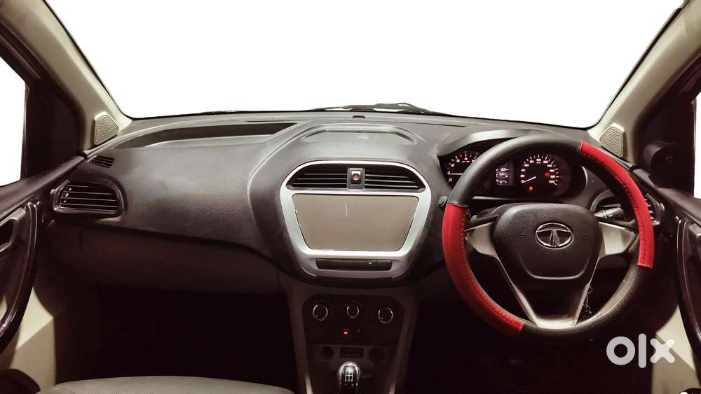 Tata Tiago 1.2 Revotron Xt, 2016, Petrol