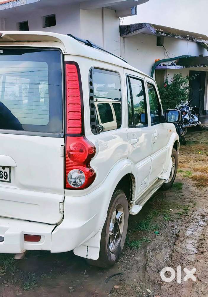 Scorpio Vlx (top Varient)