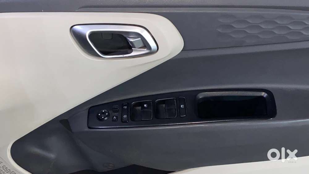 Hyundai Aura Sx Manual, 2020, Petrol