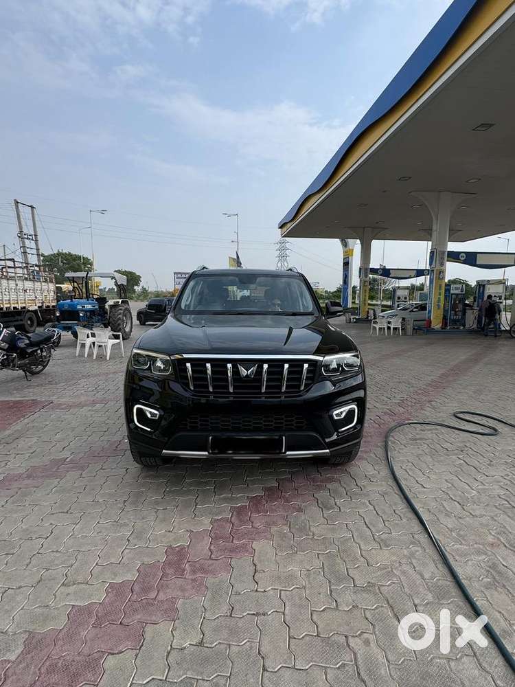 Mahindra Scorpio N Z8l 4x4 Top End