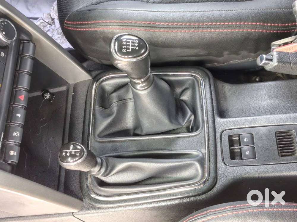 Mahindra Thar Lx D 4wd At, 2021, Diesel